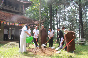 http://cms.btgcp.gov.vn/upload/post/10_06_2022/thumb_cac-to-chuc-ton-giao-thanh-pho-ha-noi-huong-ung-thang-hanh-dong-vi-moi-truong-nam-2022-9064cae91e644e16c40e4790f7b6d823.jpg