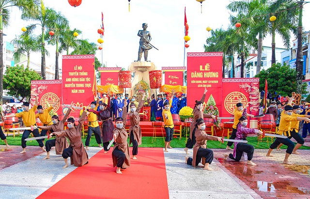 cong-bo-them-10-di-san-van-hoa-phi-vat-the-quoc-gia