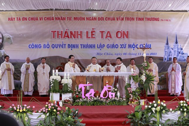 cong-bo-quyet-dinh-thanh-lap-giao-xu-moc-chau