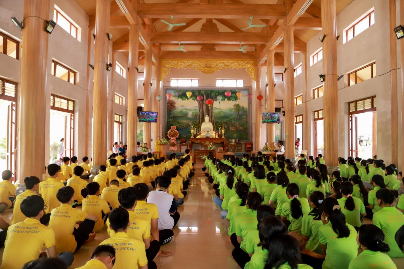 chua-hoang-phuc-tinh-quang-binh-khai-giang-khoa-tu-mua-he-gieo-hat-tu-tam