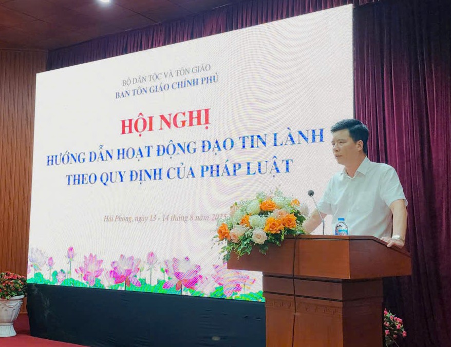 hoi-nghi-huong-dan-hoat-dong-dao-tin-lanh-theo-quy-dinh-cua-phap-luat