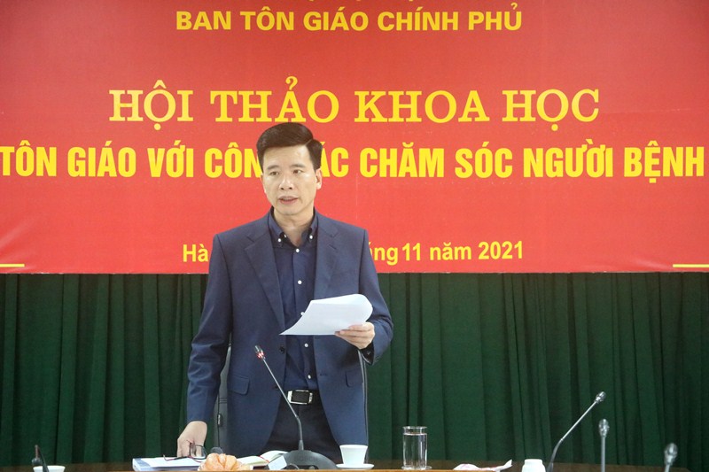 hoi-thao-ve-ton-giao-voi-cong-tac-cham-soc-nguoi-benh