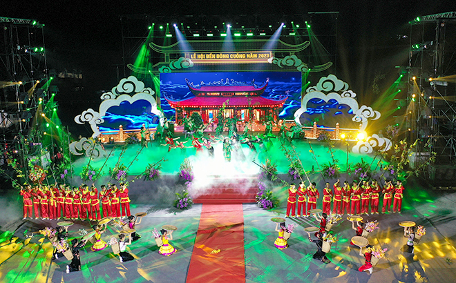 festival-thuc-hanh-tin-nguong-tho-mau-thuong-ngan-va-le-hoi-com-moi-den-dong-cuong-tinh-yen-bai