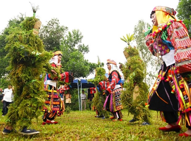 tet-thang-bay-net-dep-van-hoa-cua-nguoi-lo-lo-o-ha-giang