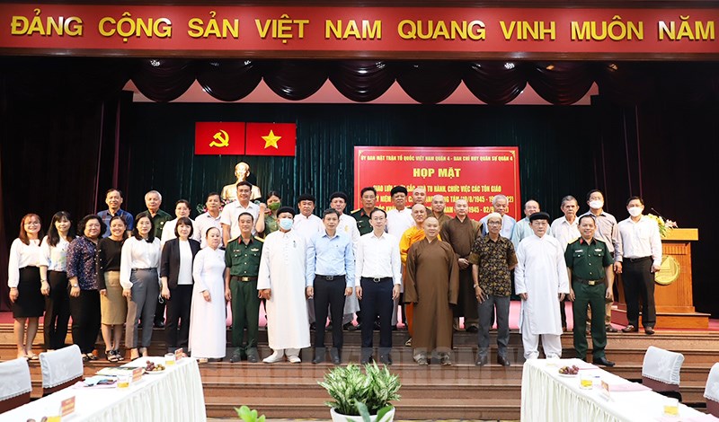 tp-hcm-tang-cuong-khoi-dai-doan-ket-dan-toc-giua-cac-co-so-ton-giao-va-he-thong-chinh-tri