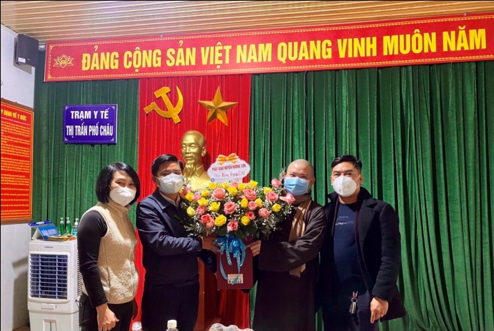 ban-tri-su-giao-hoi-phat-giao-viet-nam-huyen-huong-son-tinh-ha-tinh-chuc-mung-nganh-y-te-nhan-ky-niem-67-nam-ngay-thay-thuoc-viet-nam